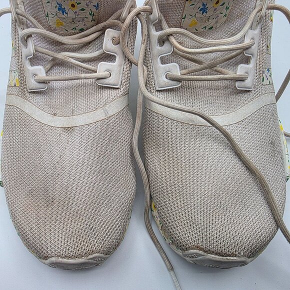 Adidas NMD R1 Girls Size 3 White Floral Athletic Shoes School Walking Outdoors - Picture 10 of 13